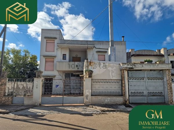 casa indipendente in vendita a Matino in zona Bosco