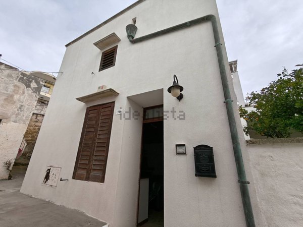 appartamento in vendita a Matino in zona Bosco