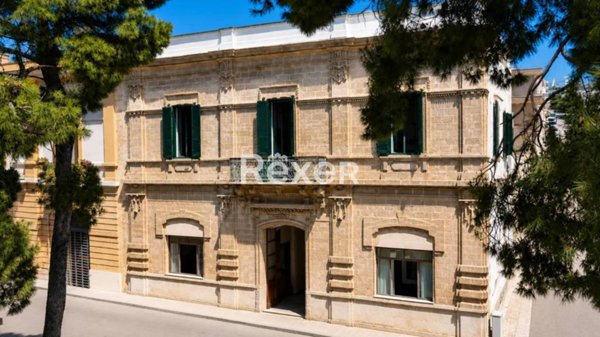 casa semindipendente in vendita a Matino