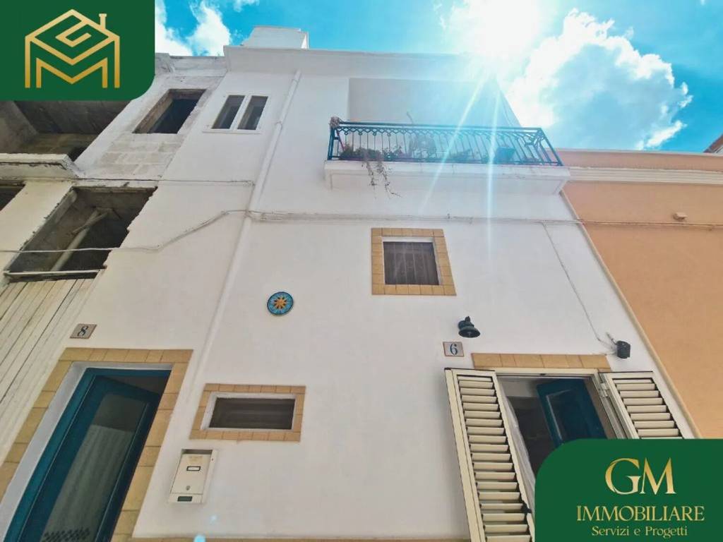 casa indipendente in vendita a Matino in zona Bosco