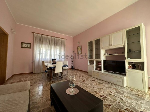 casa indipendente in vendita a Matino in zona Bosco