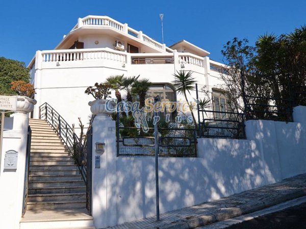 casa indipendente in vendita a Matino in zona Bosco