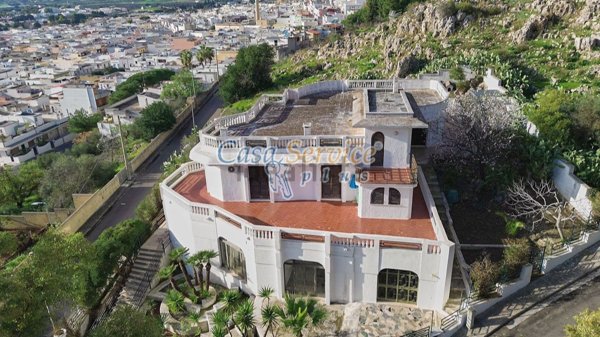 casa indipendente in vendita a Matino in zona Bosco