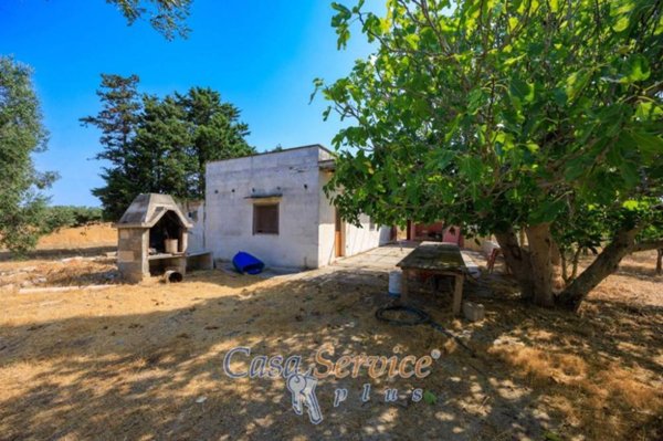 casa indipendente in vendita a Matino in zona Bosco