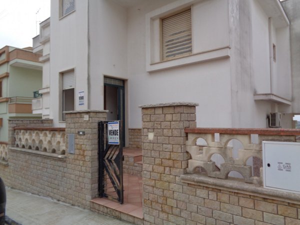 appartamento in vendita a Matino in zona Bosco