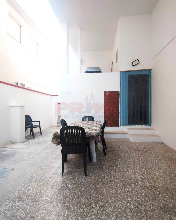 appartamento in vendita a Matino in zona Bosco