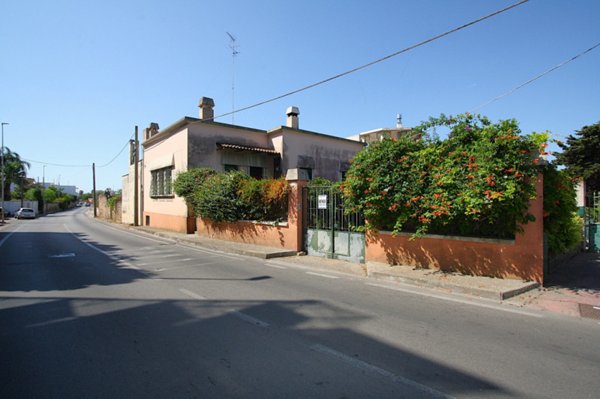 casa indipendente in vendita a Matino in zona Bosco