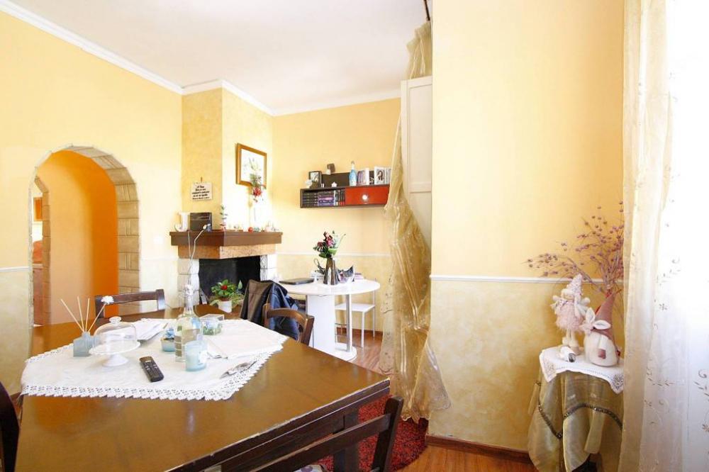 appartamento in vendita a Matino in zona Bosco