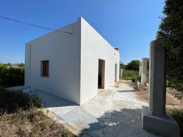 casa indipendente in vendita a Matino