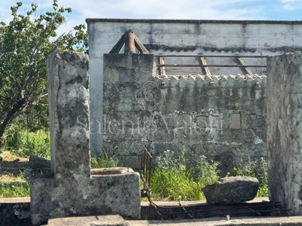 casa indipendente in vendita a Matino
