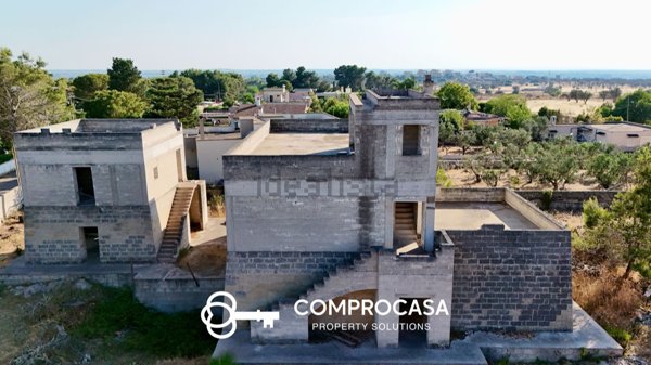 casa indipendente in vendita a Matino in zona Bosco