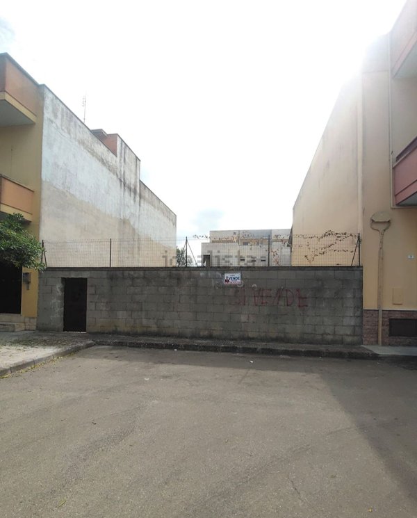casa indipendente in vendita a Matino in zona Bosco