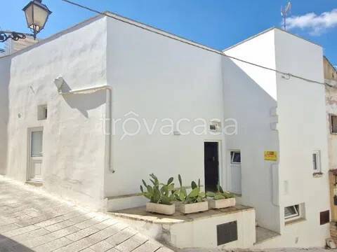 casa indipendente in vendita a Matino in zona Bosco