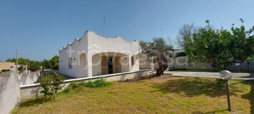 casa indipendente in vendita a Melendugno in zona San Foca