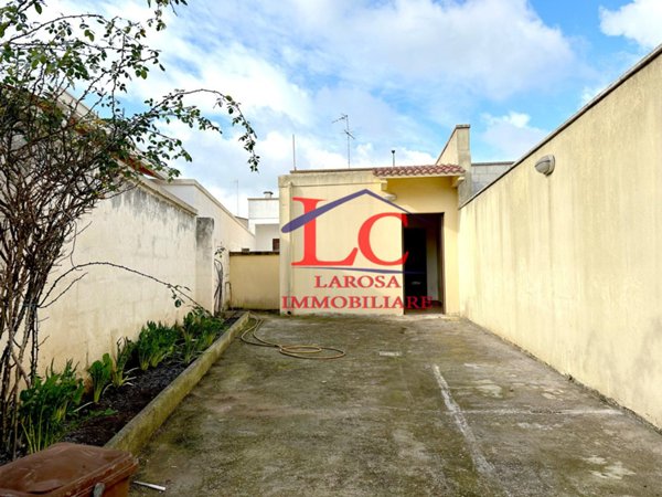 casa indipendente in vendita a Melendugno