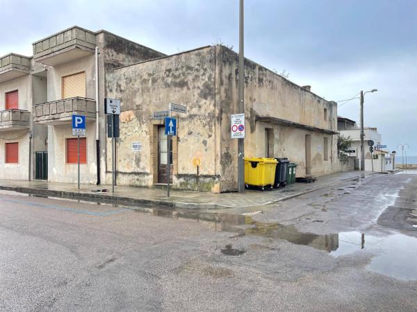 casa indipendente in vendita a Melendugno in zona Torre dell'Orso