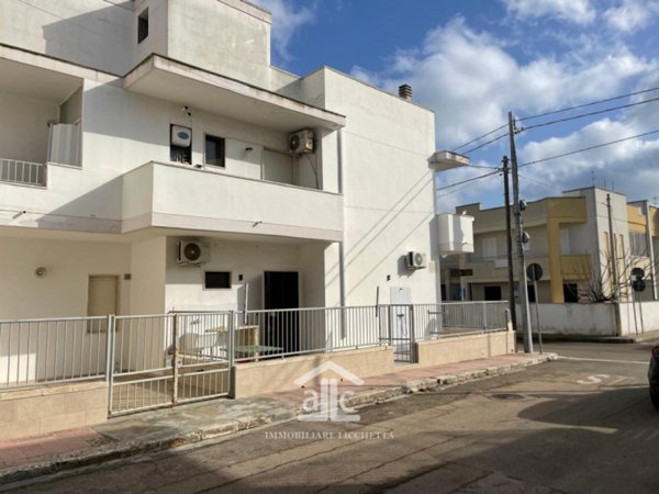 appartamento in vendita a Melendugno in zona San Foca