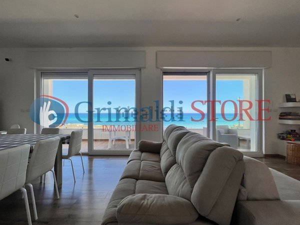 casa semindipendente in vendita a Melendugno in zona Torre Specchia