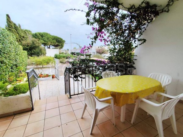casa indipendente in vendita a Melendugno in zona Torre Saracena