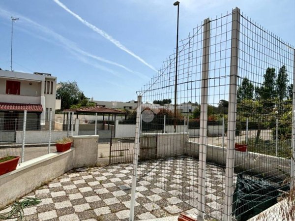casa indipendente in vendita a Melendugno in zona Torre Saracena
