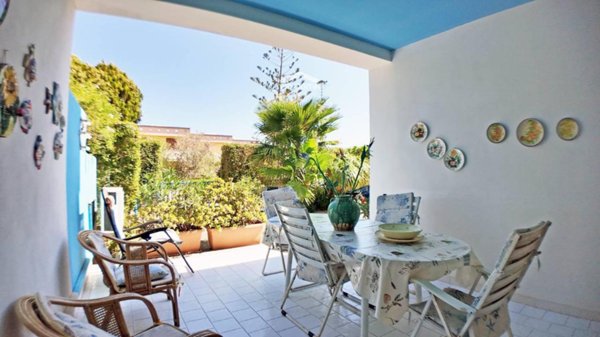 casa indipendente in vendita a Melendugno in zona Torre dell'Orso