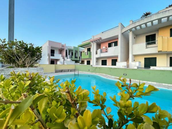 casa indipendente in vendita a Melendugno in zona Torre dell'Orso
