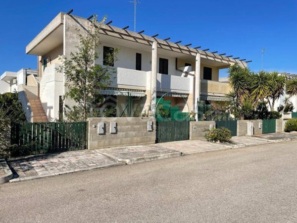 appartamento in vendita a Melendugno in zona Torre dell'Orso