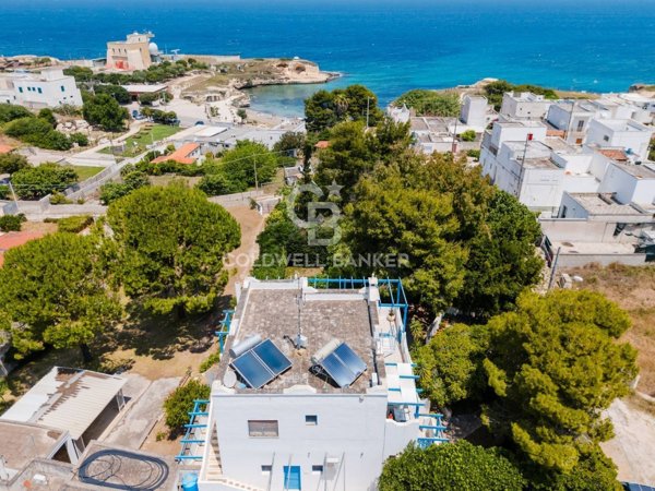 casa indipendente in vendita a Melendugno in zona Torre Sant'Andrea