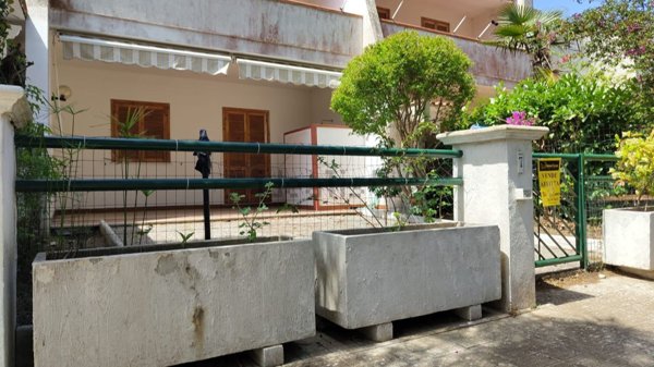 casa indipendente in vendita a Melendugno in zona Torre Saracena