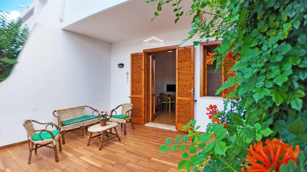 casa indipendente in vendita a Melendugno in zona Torre Saracena