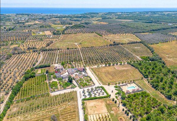casa indipendente in vendita a Melendugno in zona Torre dell'Orso
