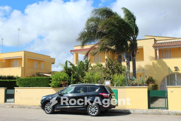casa indipendente in vendita a Melendugno in zona Torre Saracena