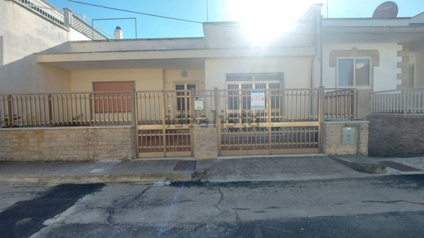casa indipendente in vendita a Melendugno in zona San Foca