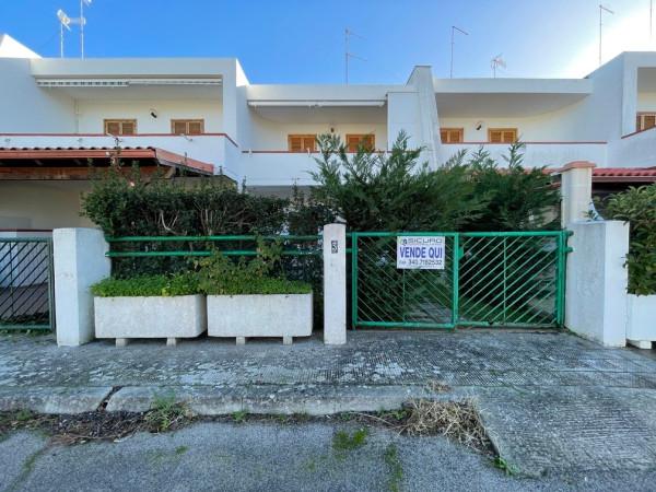 appartamento in vendita a Melendugno in zona Torre Saracena