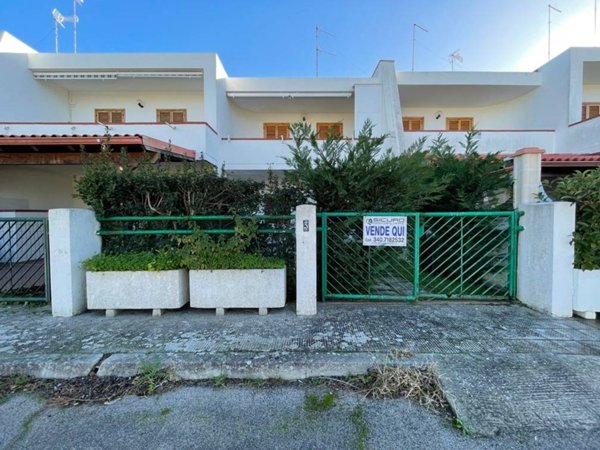 appartamento in vendita a Melendugno in zona Torre Saracena