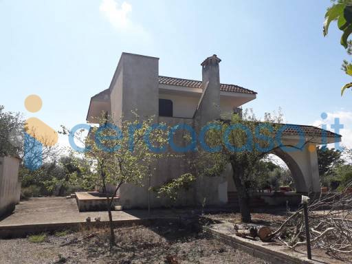 casa indipendente in vendita a Melendugno in zona Torre dell'Orso
