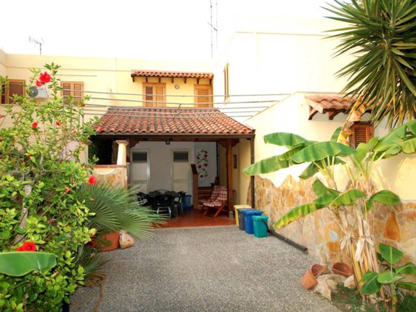 appartamento in vendita a Melendugno in zona Torre dell'Orso