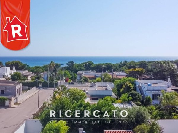 casa indipendente in vendita a Melendugno in zona Torre Specchia