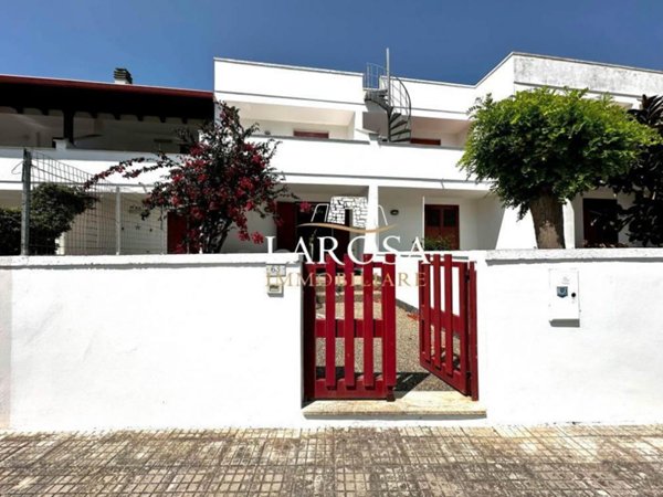 casa indipendente in vendita a Melendugno in zona San Foca