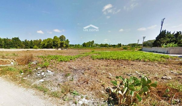terreno agricolo in vendita a Melendugno in zona Torre dell'Orso