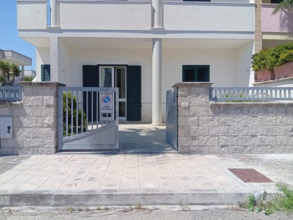 casa indipendente in vendita a Melendugno in zona Torre dell'Orso