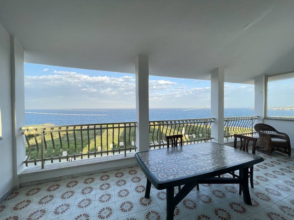 casa indipendente in vendita a Melendugno in zona Torre dell'Orso