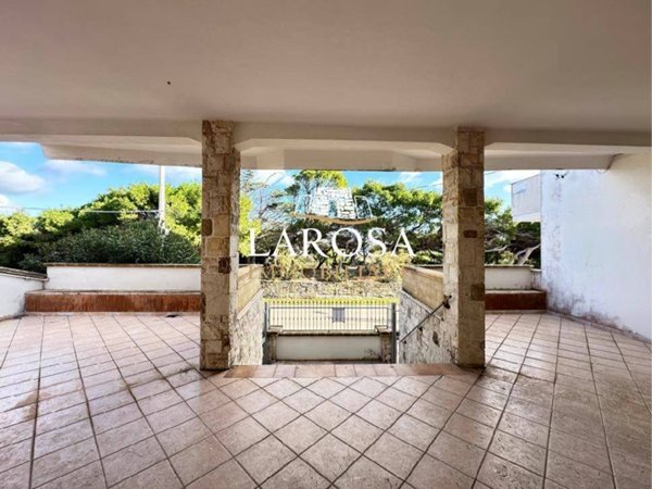 casa indipendente in vendita a Melendugno in zona Torre Specchia