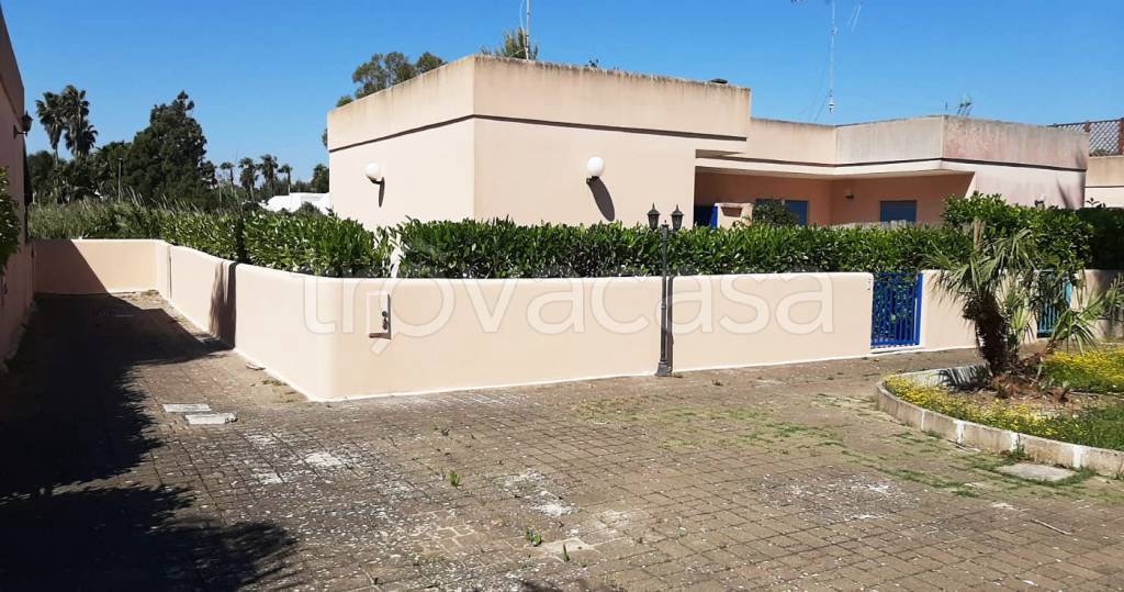 casa indipendente in vendita a Melendugno in zona Torre Saracena