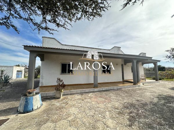 casa indipendente in vendita a Melendugno in zona San Foca
