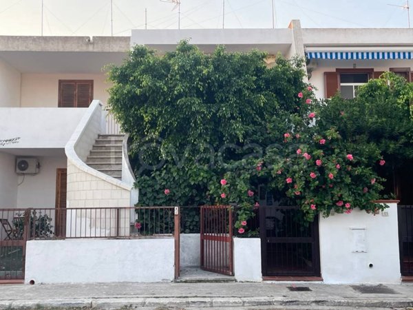 appartamento in vendita a Melendugno in zona Torre Saracena