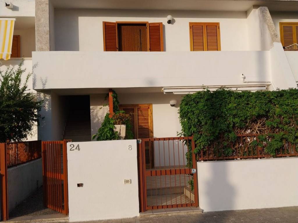 appartamento in vendita a Melendugno in zona Torre Saracena