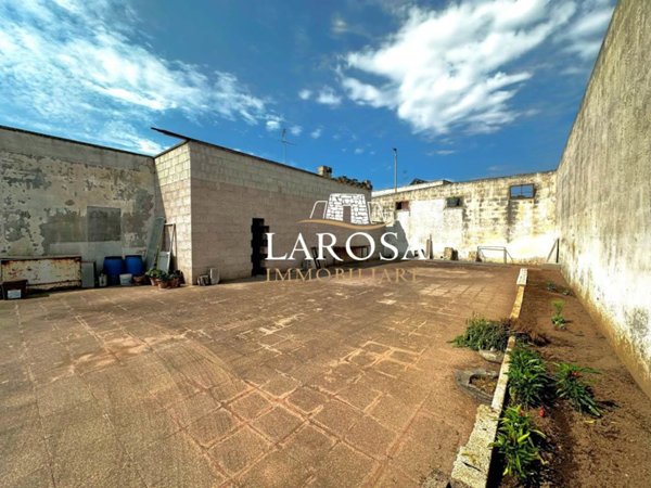 casa indipendente in vendita a Melendugno