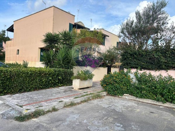 appartamento in vendita a Melendugno in zona Torre dell'Orso