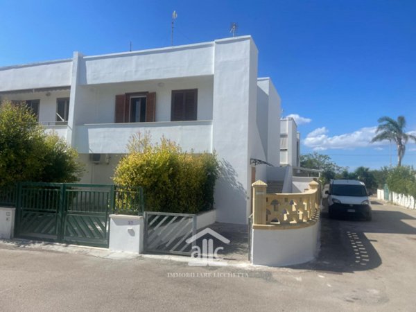 appartamento in vendita a Melendugno in zona Rocca Vecchia